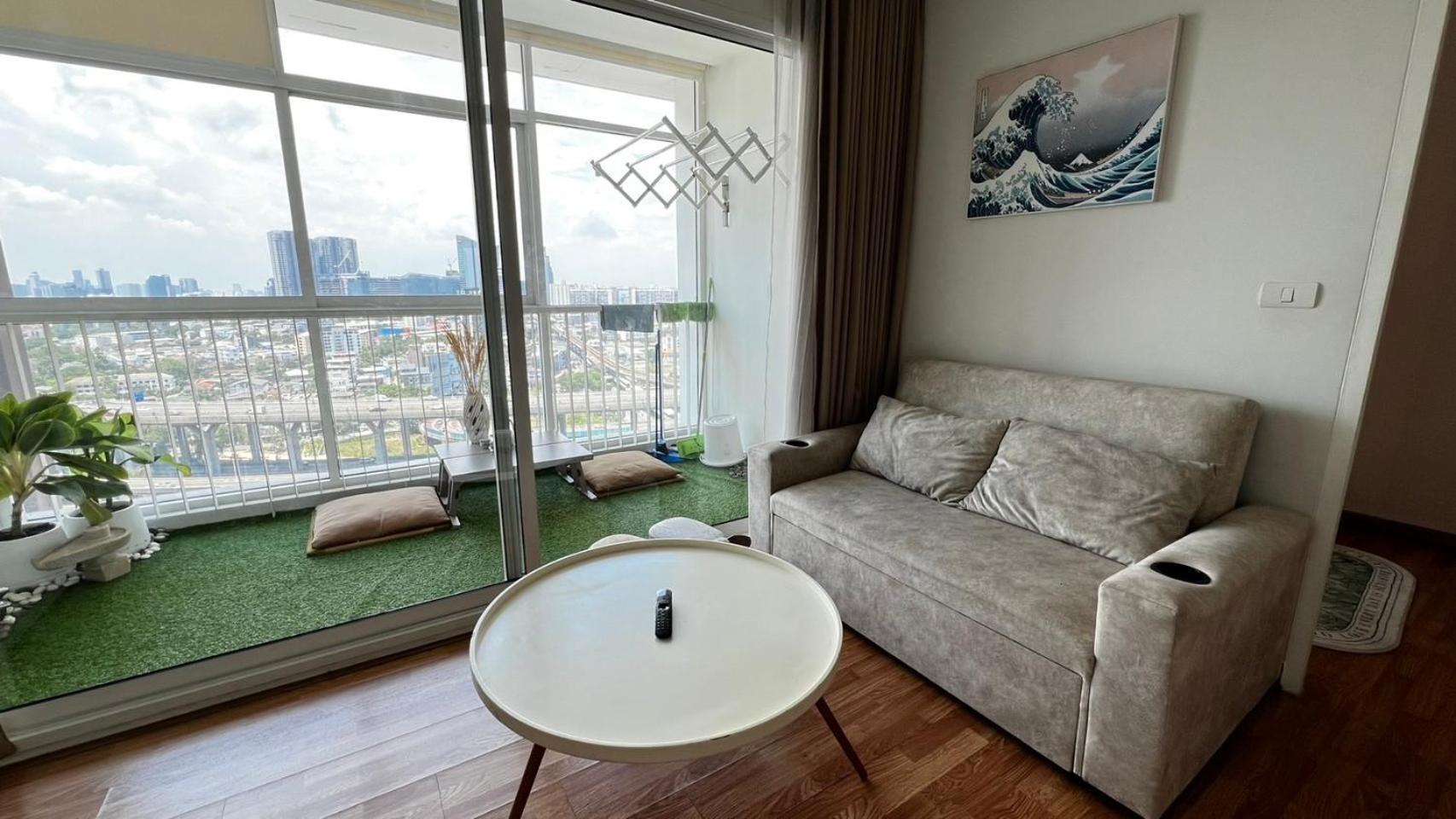 The Coast Apartment Банкок Екстериор снимка
